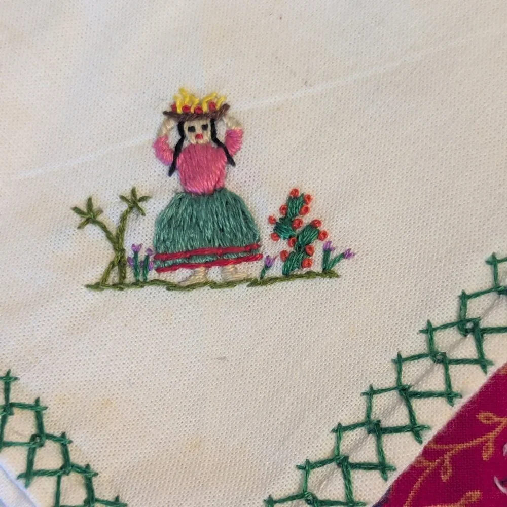 Handmade Embroidered Folk Art‎ Napkins Handkerchiefs Guatemalan 4 Ct Cottagecore